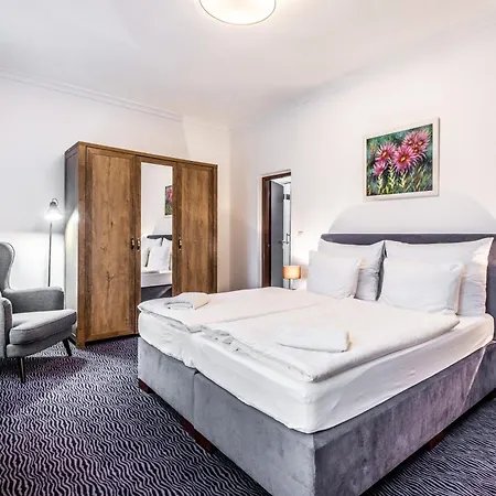 Penzion Central Guest house 3*