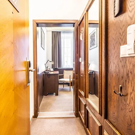 Гостевой дом Penzion Central 3*